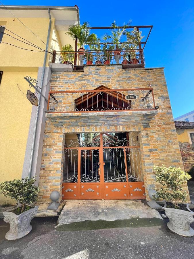 Shkodra Guest House & Trips Extérieur photo