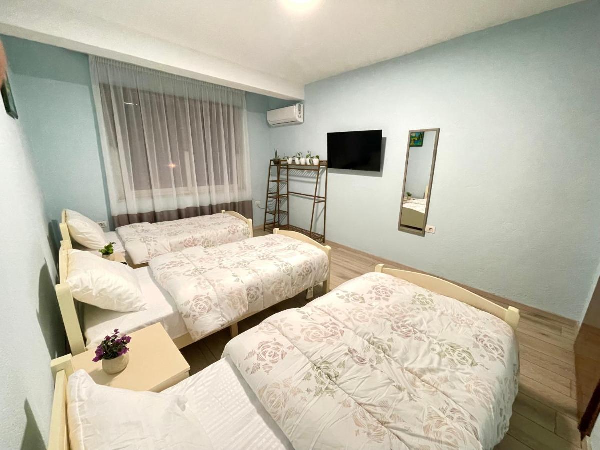 Shkodra Guest House & Trips Extérieur photo