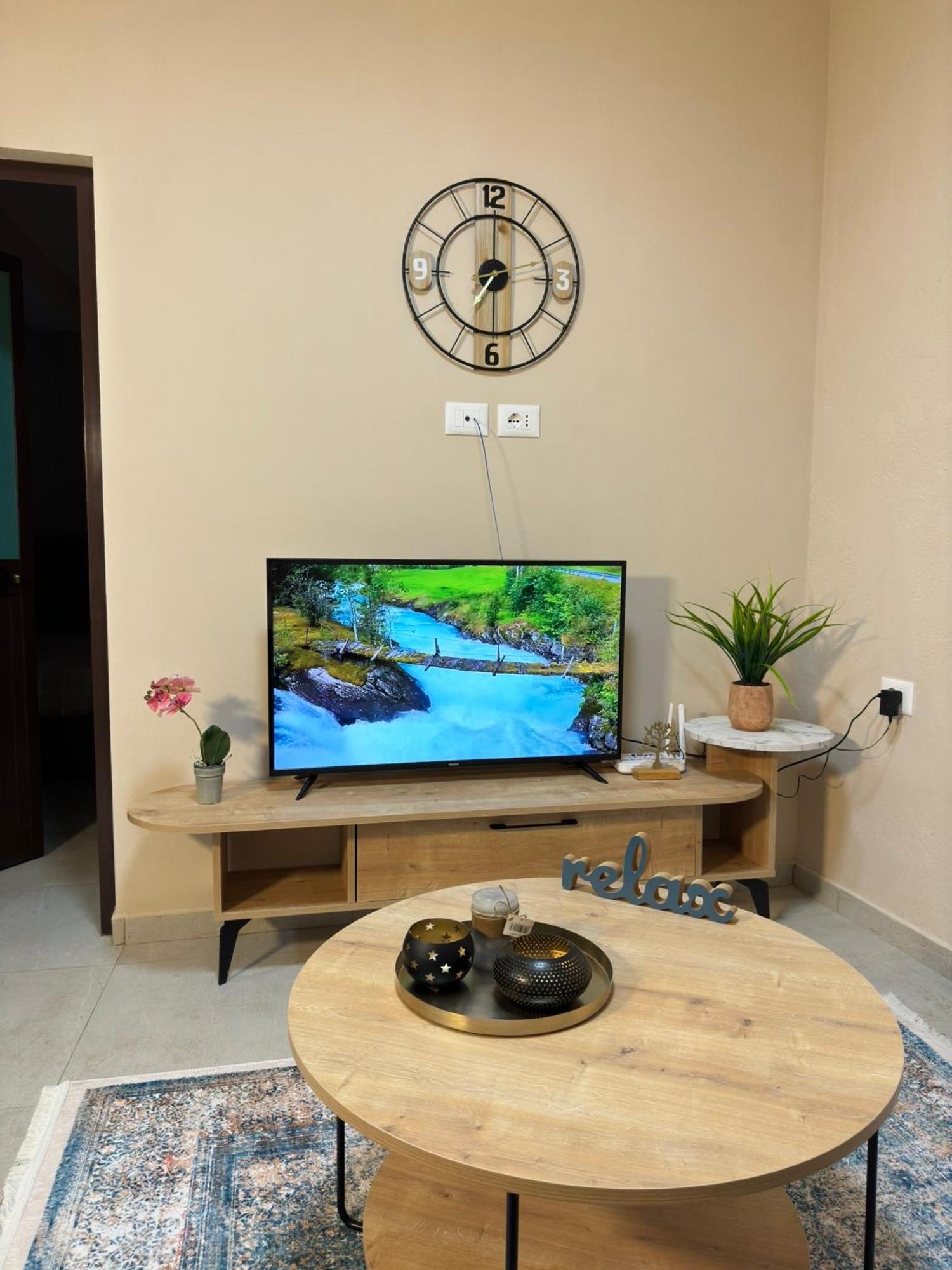 Shkodra Guest House & Trips Extérieur photo