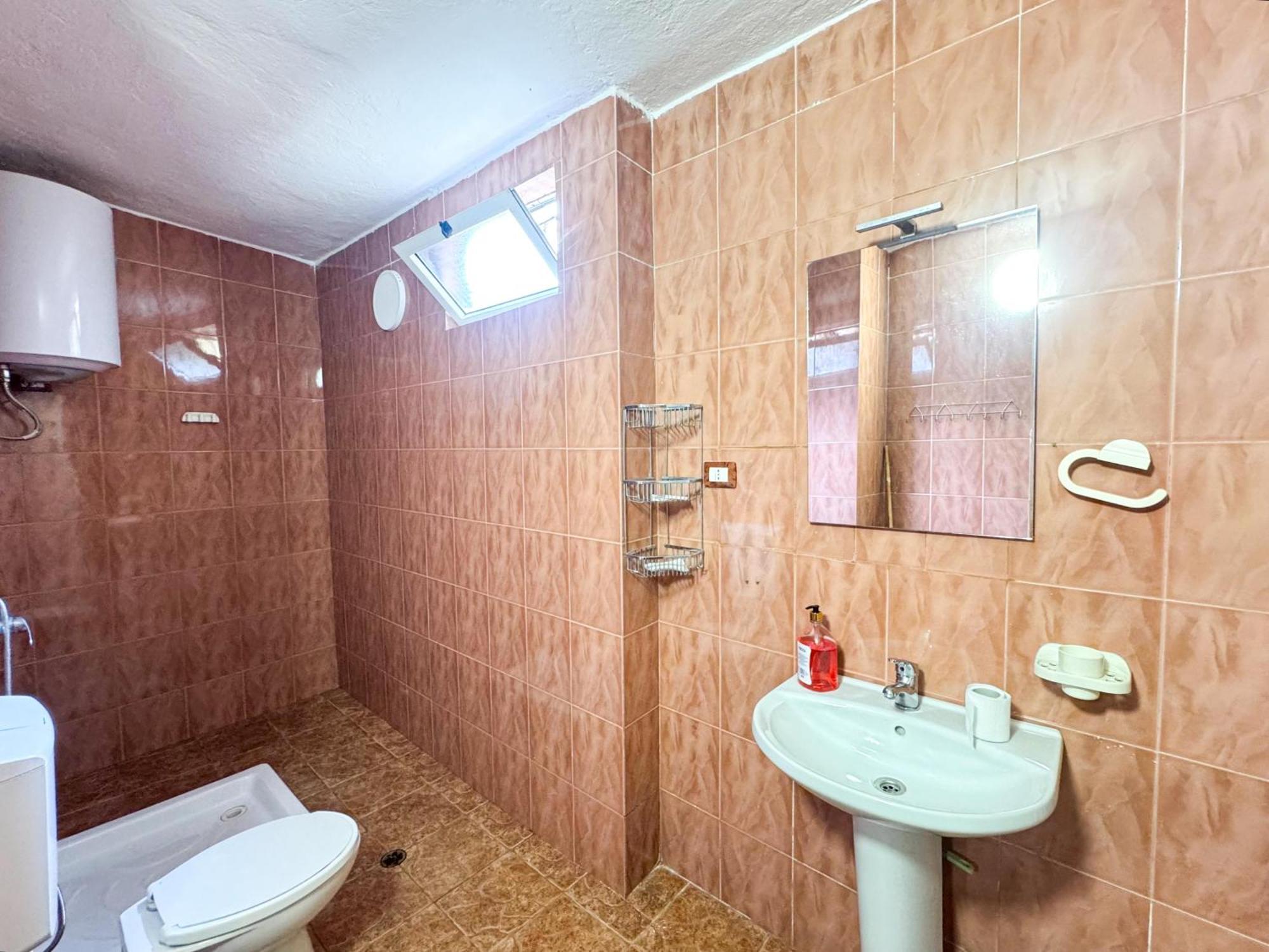 Shkodra Guest House & Trips Extérieur photo